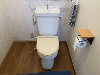 トイレ 交換前