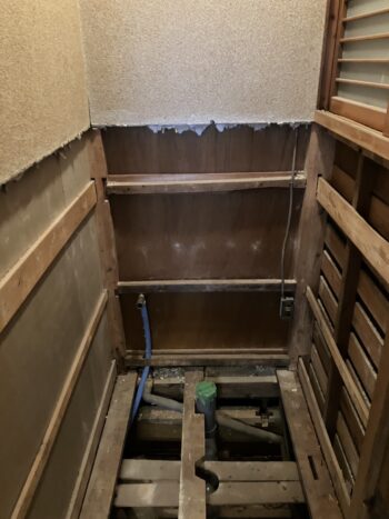 トイレ解体