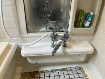 シャワー水栓