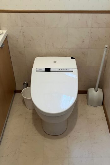 タンクレストイレ