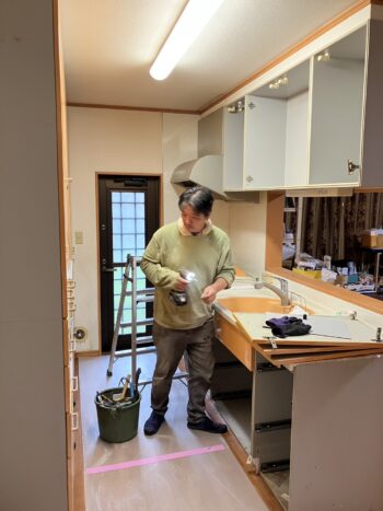 キッチン解体