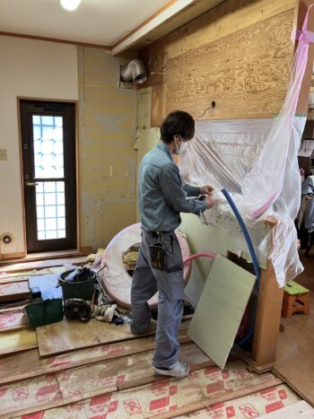 キッチン工事中