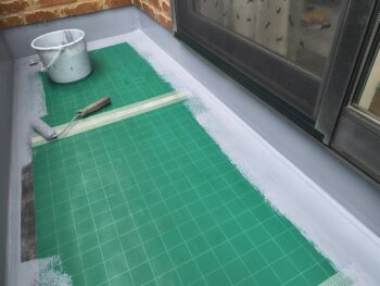 ウレタン防水1層目