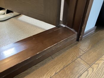 敷居撤去前